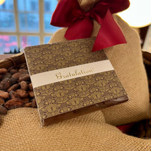 Laden Sie das Bild in den Galerie-Viewer, Xocolat Vollmilchschokolade mit Rankenmuster - Gratulation!