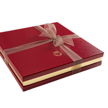 Laden Sie das Bild in den Galerie-Viewer, Bonbonniere mit 100 Stück