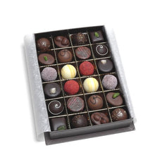 Laden Sie das Bild in den Galerie-Viewer, Bonbonniere „Große Klassik“ 24 Stück