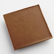 Laden Sie das Bild in den Galerie-Viewer, Tafel Heller Nougat