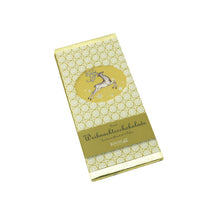 Laden Sie das Bild in den Galerie-Viewer, Xocolat Weihnachtstafel aus blonder Schokolade