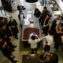 Load image into Gallery viewer, Chocolate workshop masterclass on November 16, 2024, 1 pm
