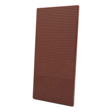 Laden Sie das Bild in den Galerie-Viewer, Xocolat Vollmilchschokolade Braun mit 45% Kakaoanteil offen-9cae-4218-8949-8eb0b3ff2830
